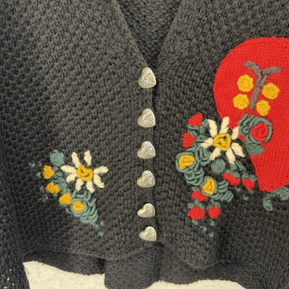Alphorn Cardigan Womens 46 Black Wool Embroidered Floral Heart Vtg - Picture 6 of 13
